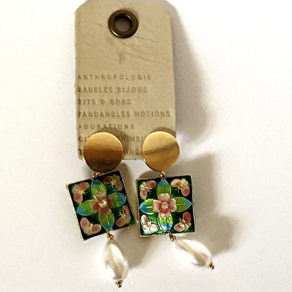 NWT Anthropologie Flower Enamel and Pearl Drop Earrings - Picture 1 of 3